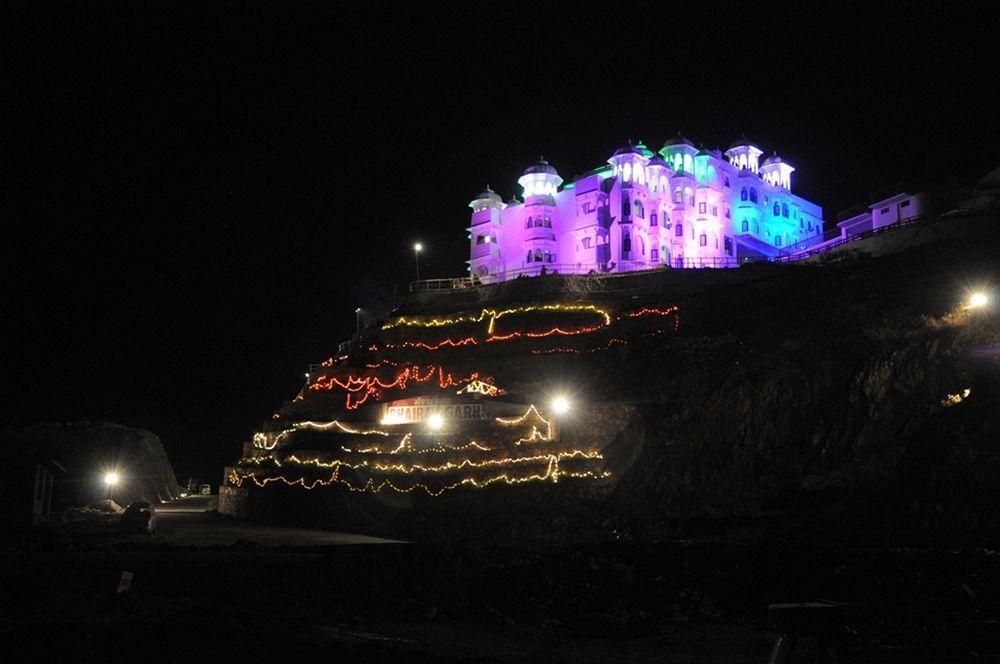 Bhairavgarh Palace Удайпур Екстериор снимка